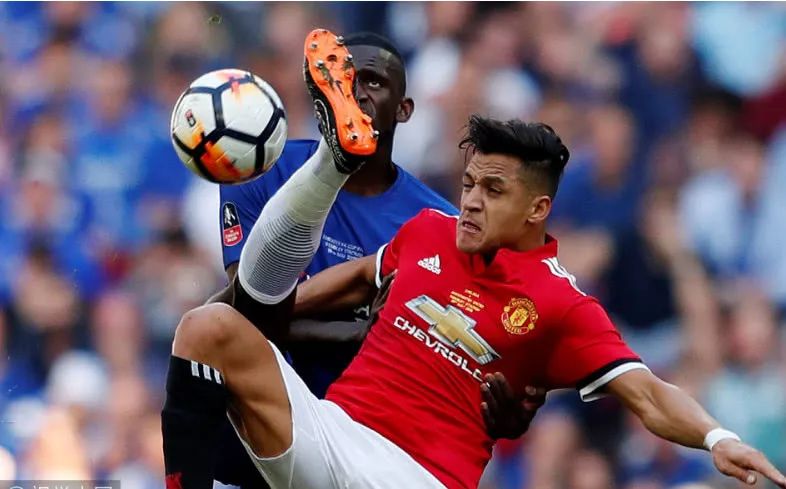 九游登录入口-足总杯赛程吃紧，深圳男篮窗口期内部沟通，压力陡增，更衣室氛围转暖的简单介绍