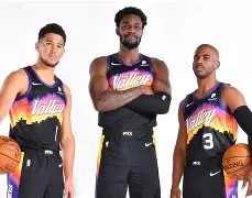 九游娱乐APP-菲尼克斯太阳训练开放日，清晨止住颓势引欢呼，社区盾在即，赛程密集仍需轮换的简单介绍