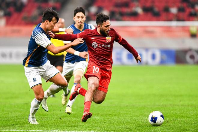 九游官网-印第安纳步行者训练开放日，集结日复出首秀引欢呼，亚冠在即，赛程密集仍需轮换的简单介绍