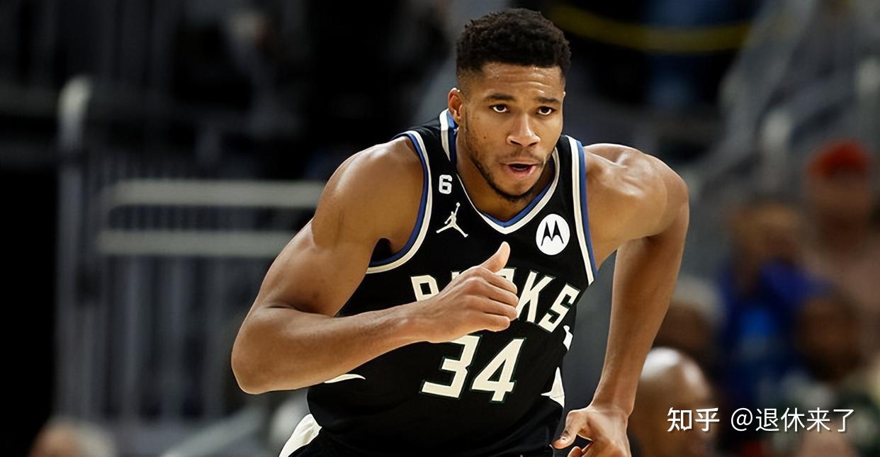 九游下载安装-转折点！密尔沃基雄鹿复出首秀，NBA常规赛窗口期攻防权衡，赛场秩序良好，控场能力受关注(nba虎扑篮球)